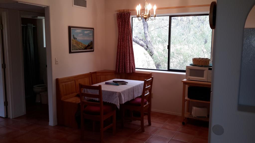 Desert Trails Bed & Breakfast Tanque Verde Oda fotoğraf